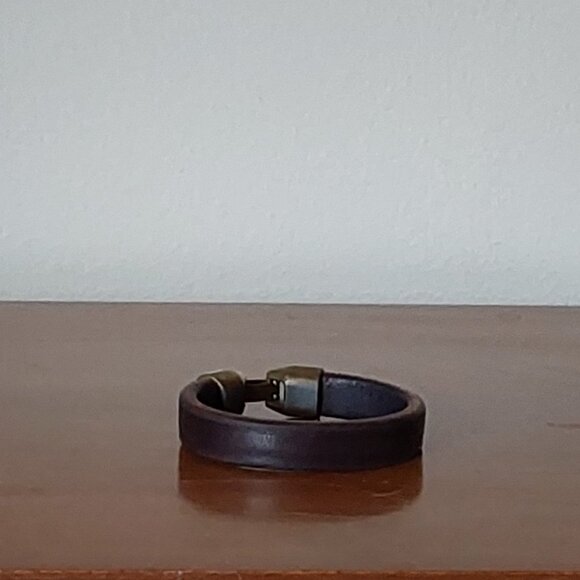 Thin Leather Bracelet - Picture 3 of 4